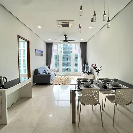 5-8Mins To Aquaria Klcc/Kl Convention Ctre, 2 Beds Apartment